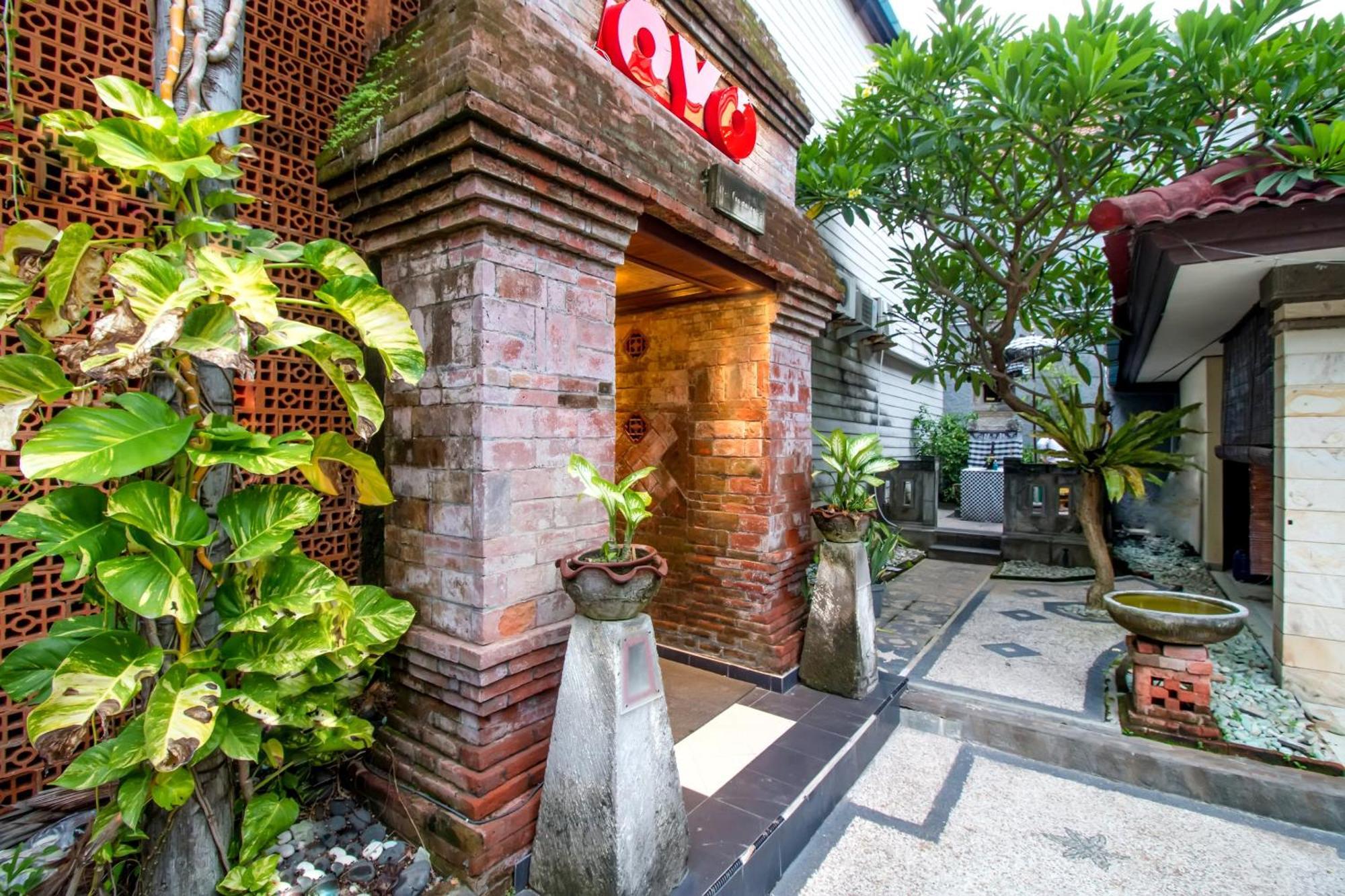 Super Oyo 3118 Maxi Budget Kuta Lombok Buitenkant foto